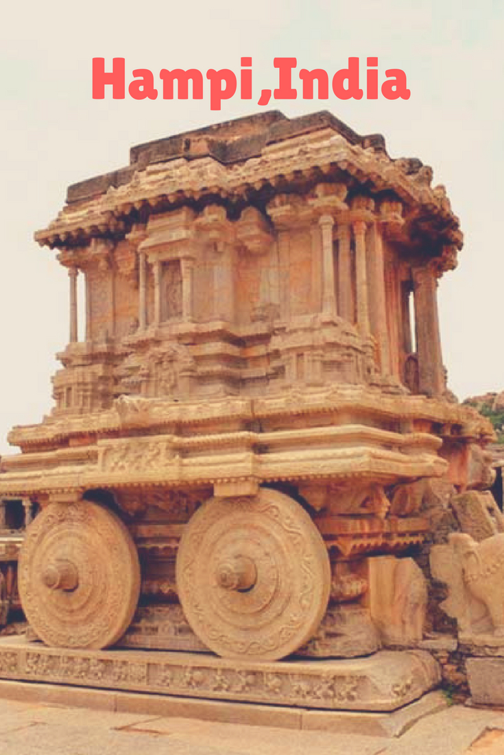 Ruins of Hampi and how to travel experience the ruined city!