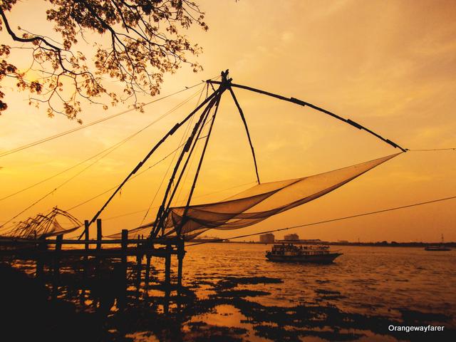 Sunset at Kochi Sea Beach and Chinese nets