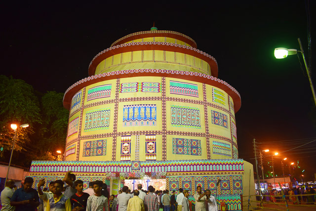 durgapuja pandal from Park circus: photo gallery