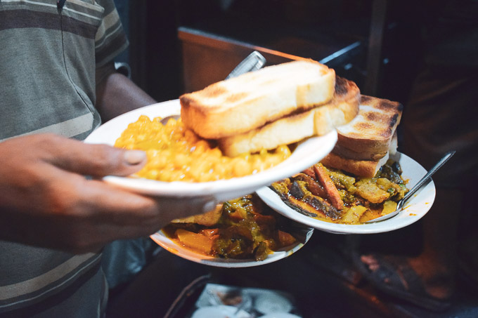 Chittobabur Suruchi Restautant: best Street Food Joins in Kolkata