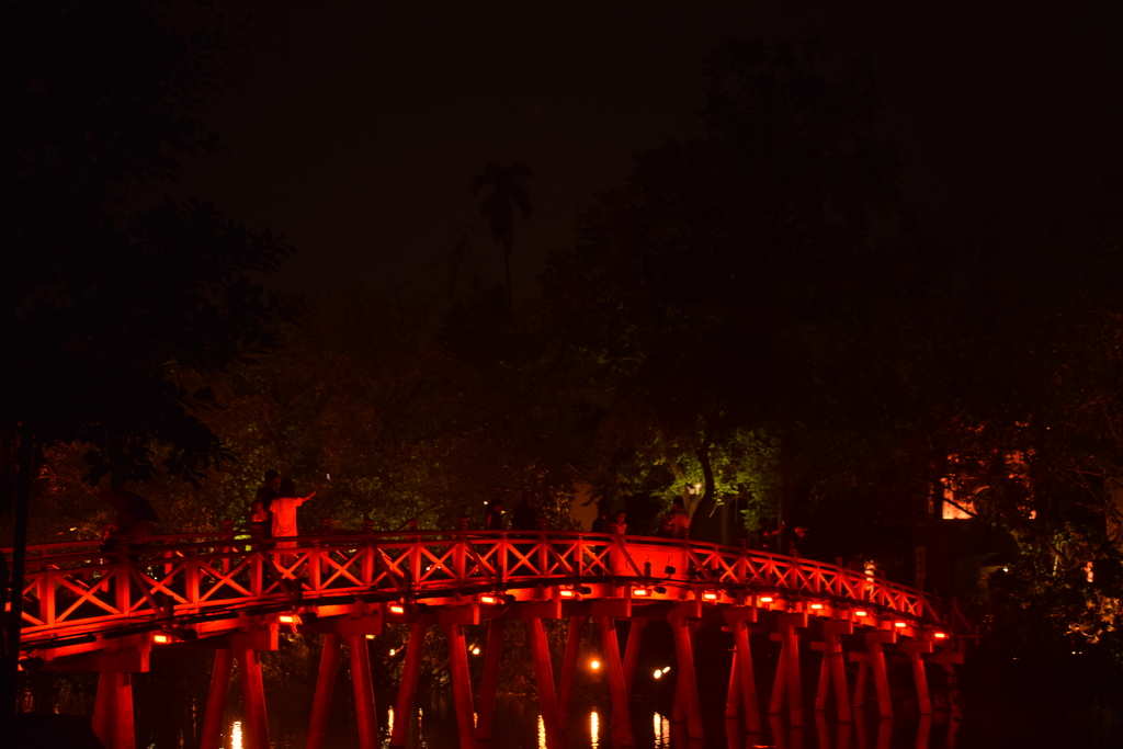 hanoi lake
