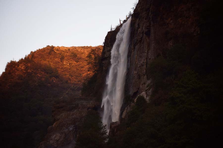 Nuranang falls where Shahrukh Khan danced with Madhuri for the movie Koyla