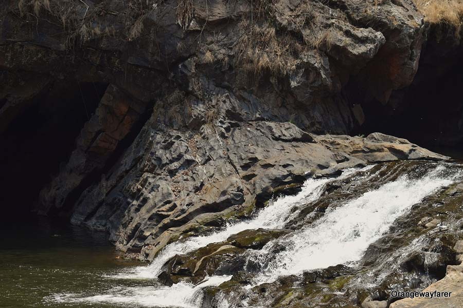 synteri rock hiking in dandeli acivities