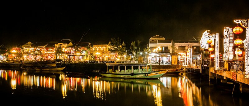 Hoi An Night Market