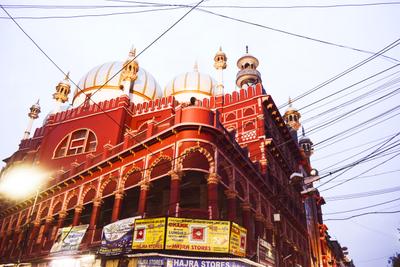 zakaria street kolkata hotels