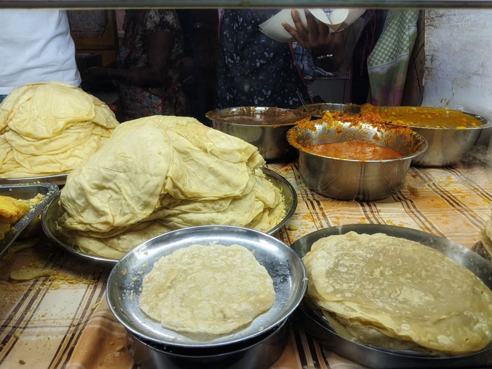 Dholl Puri. Vegan food in Mauritius.