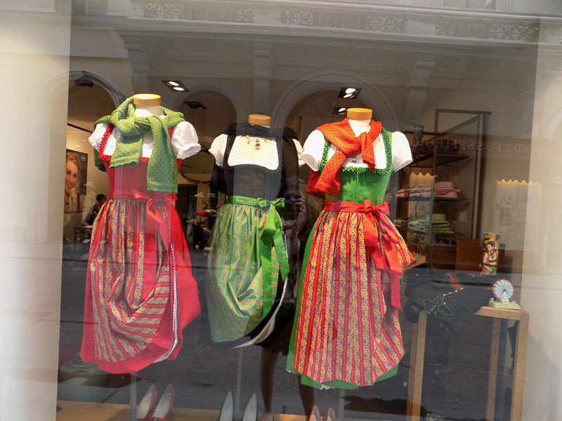 9 Traditional Dresses from Different Parts of Europe! – Orange Wayfarer