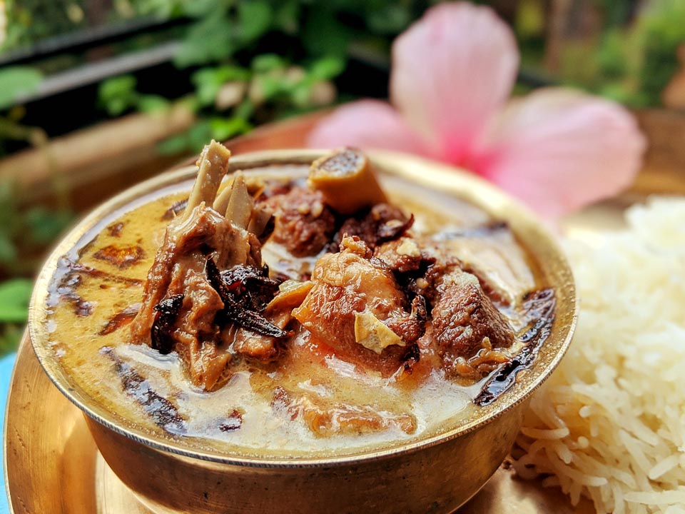 Ab Gosht: Kashmiri meat recipe with lamb/mutton/beet