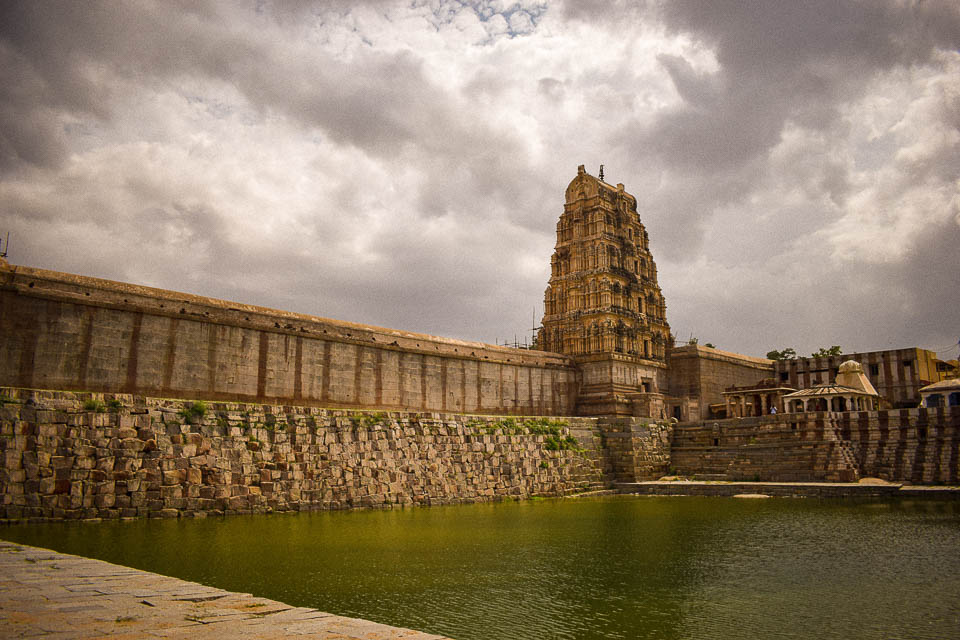 virupaksha temple hampi