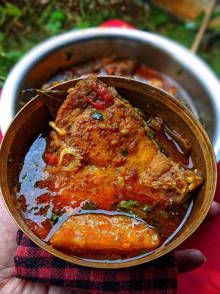 Gorom Masala diye Katla macher jhol: bengali style fish curry