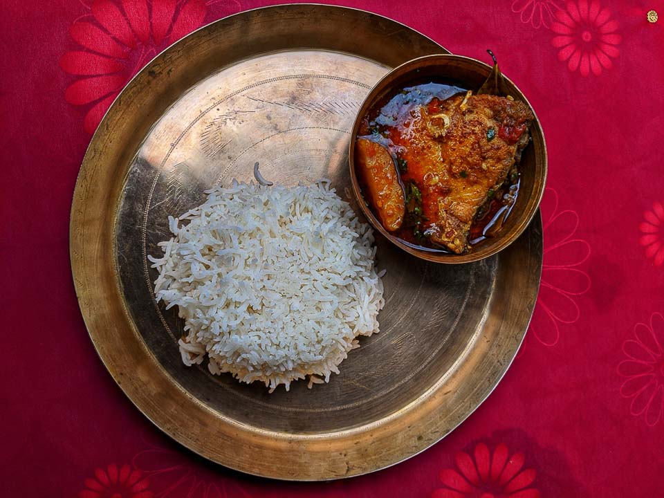 Gorom Masala diye Katla macher jhol: bengali style fish curry