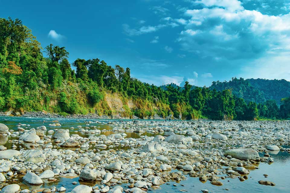 Jia Bharali: beautiful river on the way to Tawang!