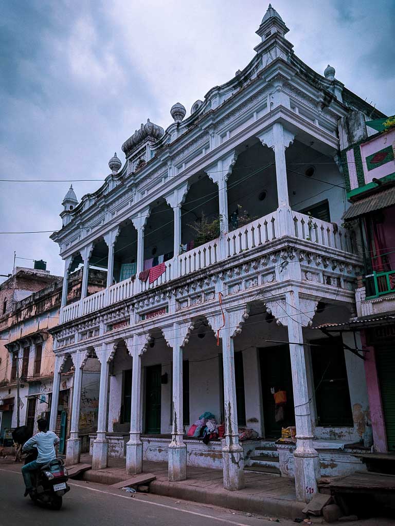 Ghats of Varanasi: Varanasi Travel Blog