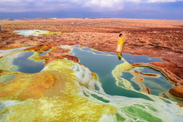 danakil salt flat: Photoshoot at Dallol