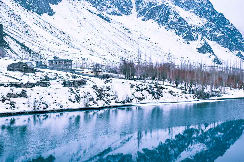 Suru river: natural beauty of Kargil during February