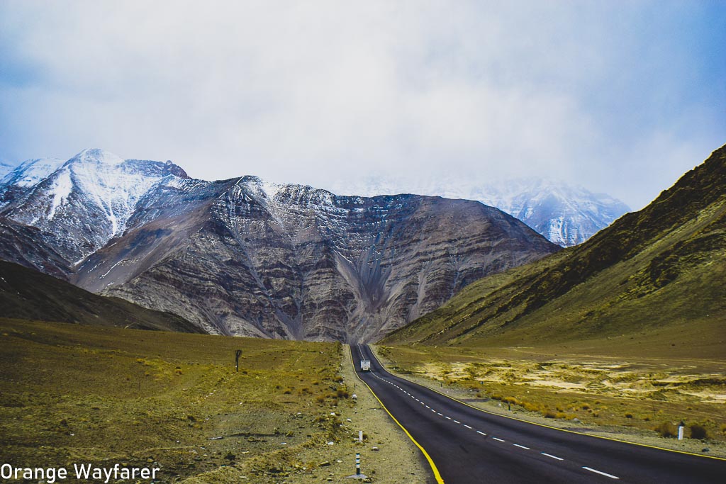 Magnetic Hills: Things to do in Leh