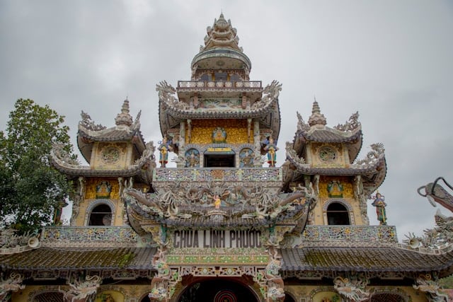 Linh Phouc Pagoda- Best thinsg to do in da Lat